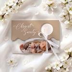 Zaproszenia na chrzest ze zdjęciem i falowanym wycięciem - Klaudia