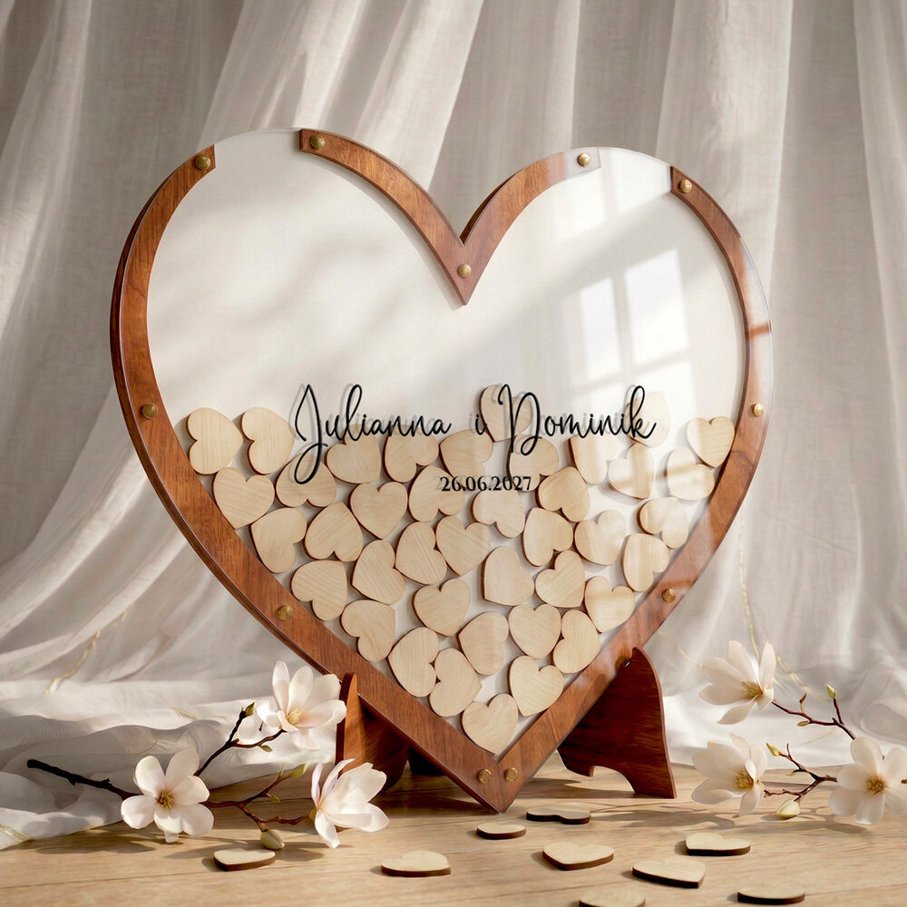 Drewniana księga gości weselnych na wesele białe tło- Serce