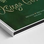 Księga Gości Megan