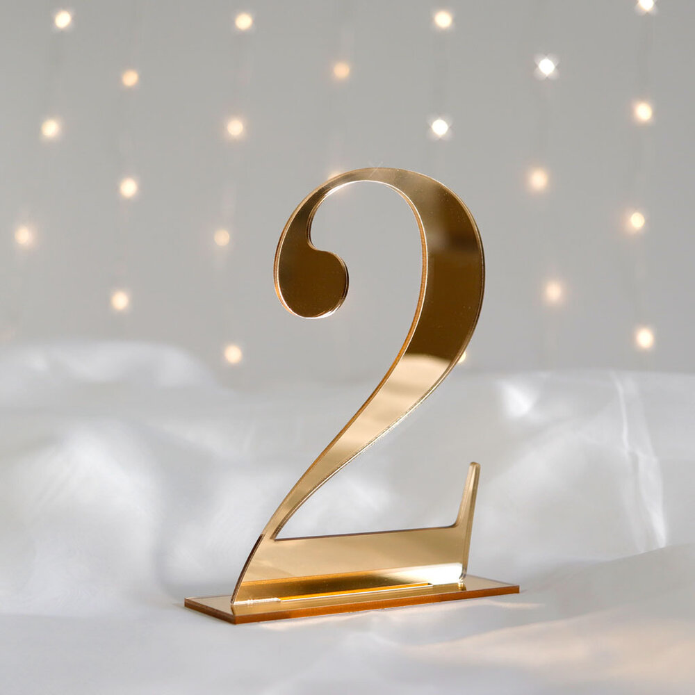 Numerki na stół z pleksi – złote lustro